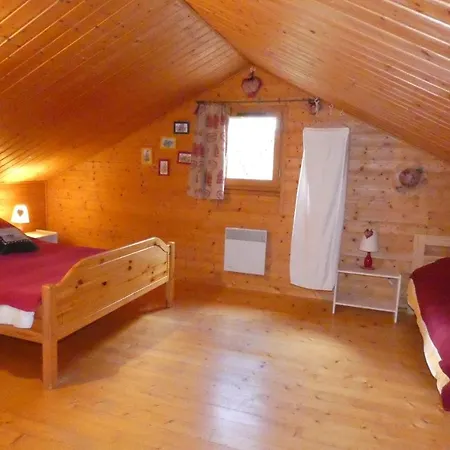 Les Chalets De La Vigne Grande Saint-Floret Extérieur photo