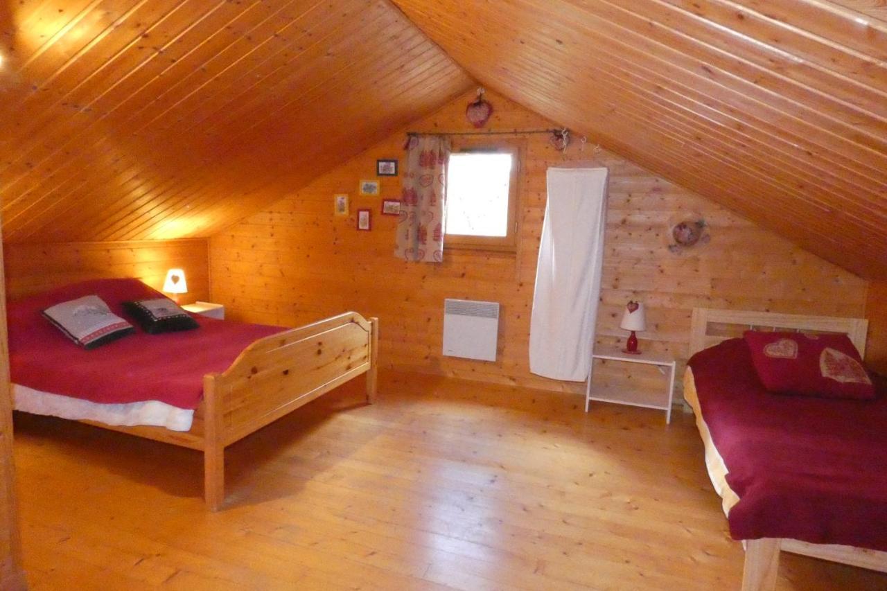 Chalet Les De La Vigne Grande Saint-Floret